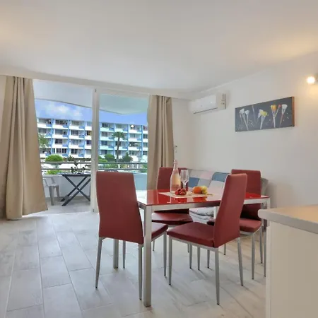 Golf Villa233 דירה